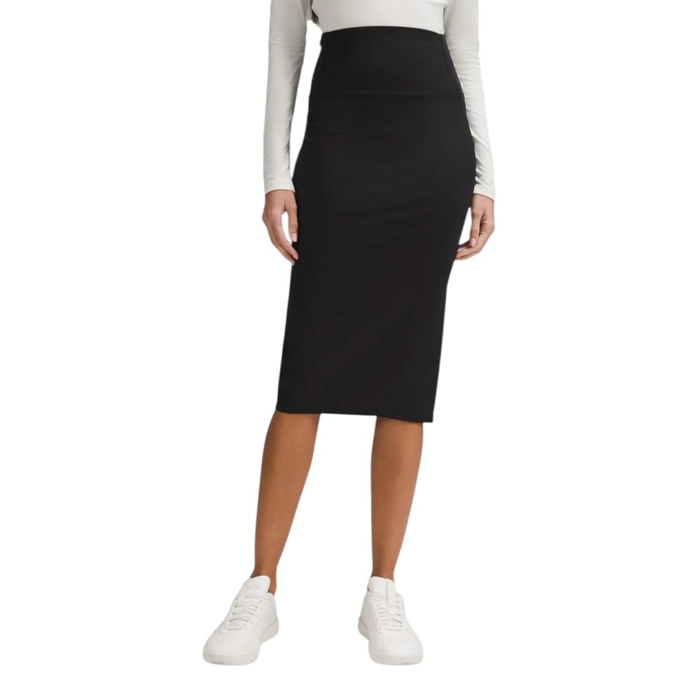Lululemon Athletica Nulu Slim-Fit HR Black Skirt NWT (V)
